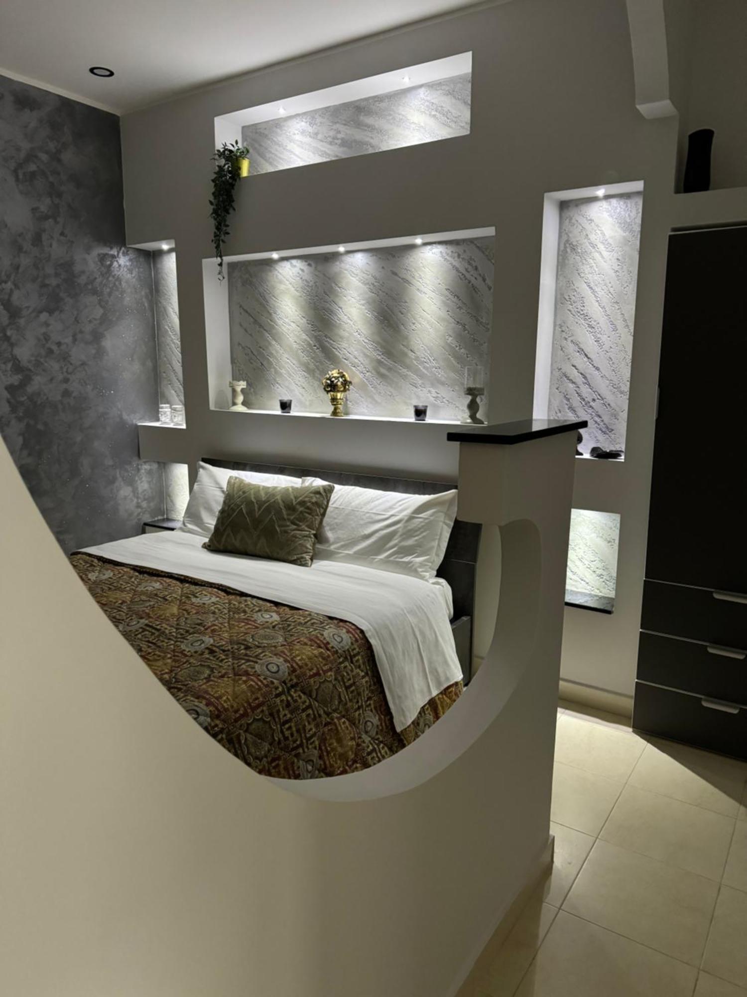 סירקוזה Il Cortiletto28 Rooms & House מראה חיצוני תמונה
